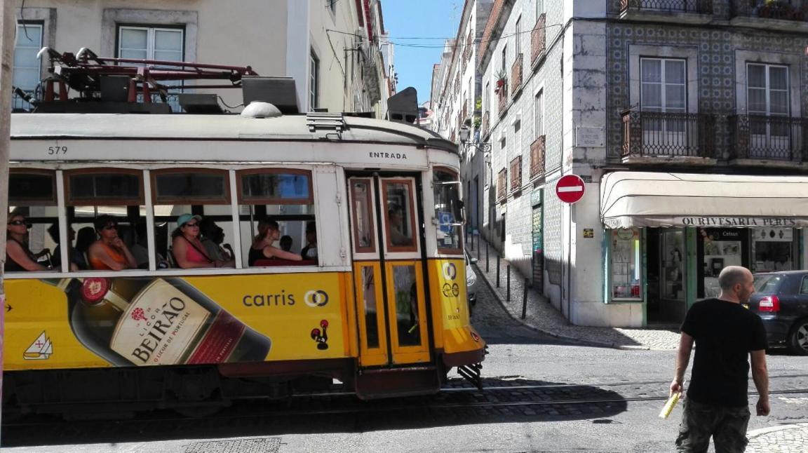 Casa Da Rua Fresca Apartment Lisbon Bagian luar foto